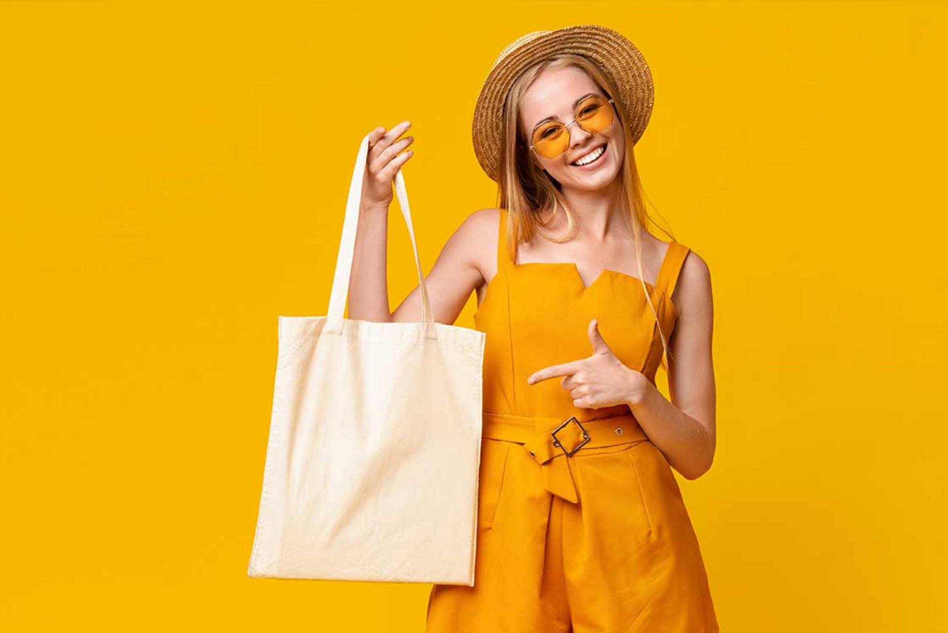 Bio-Baumwolltaschen-mit-Pfand-shutterstock_2529854793